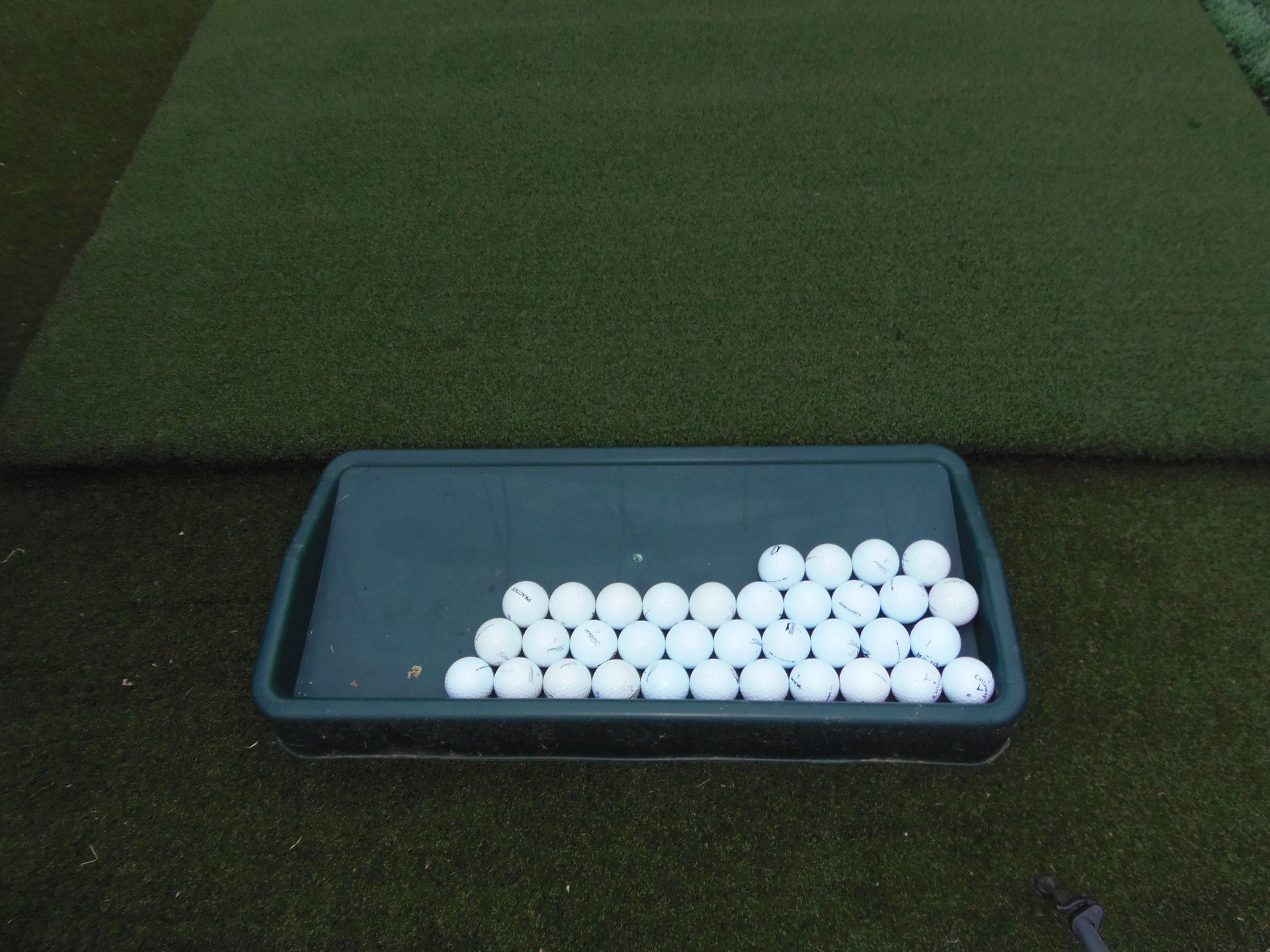 Ball Tray Real Feel Golf Mats