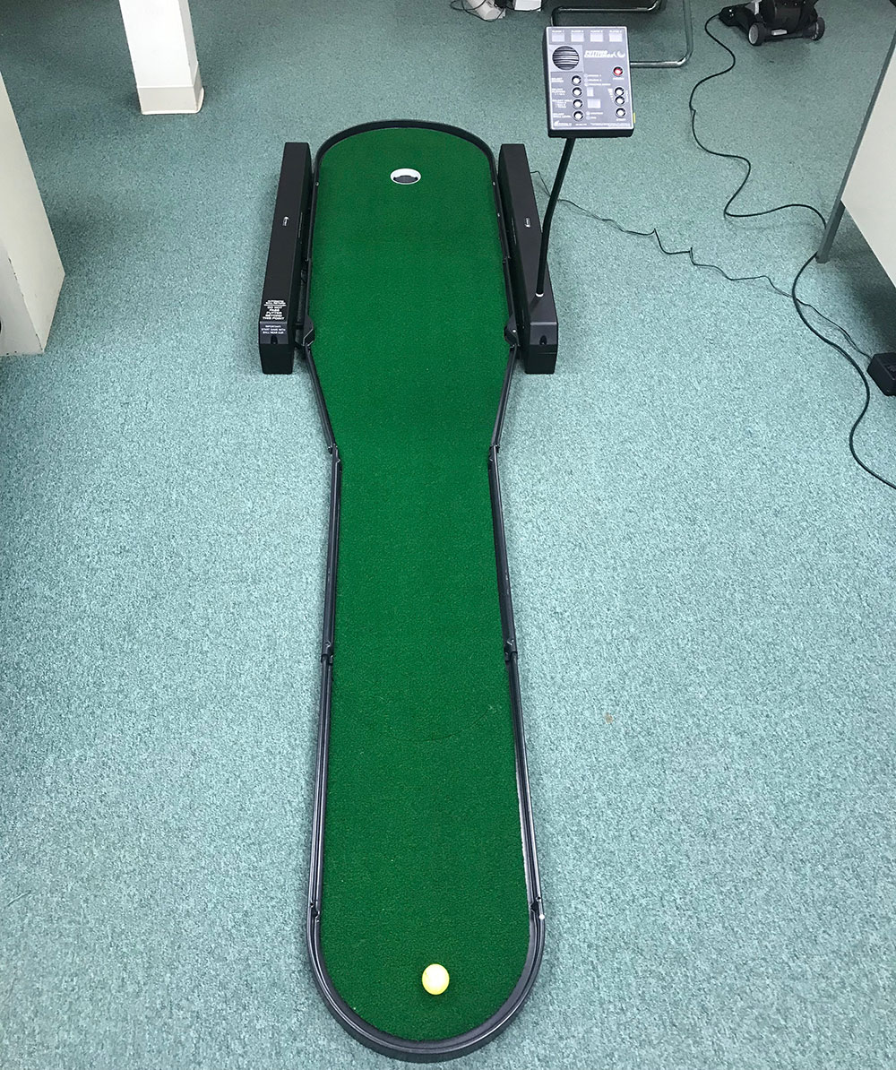 Putting Challenge (Ultimate Ed.) · Real Feel Golf Mats